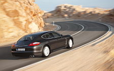   Porsche Panamera S - 2009