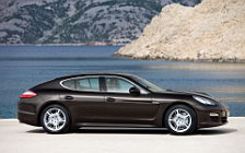   Porsche Panamera S - 2009