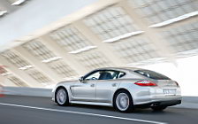   Porsche Panamera Turbo - 2009