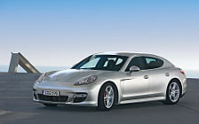   Porsche Panamera Turbo - 2009
