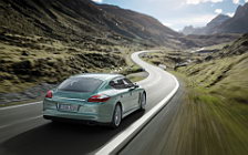   Porsche Panamera Diesel - 2011