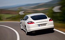   Porsche Panamera Diesel - 2011