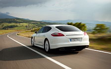   Porsche Panamera Diesel - 2011