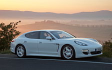   Porsche Panamera Diesel - 2011