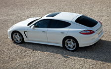   Porsche Panamera Diesel - 2011