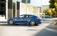   Porsche Panamera S Hybrid - 2011