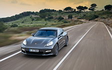   Porsche Panamera Turbo S - 2011