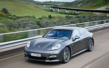   Porsche Panamera Turbo S - 2011