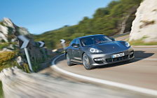   Porsche Panamera Turbo S - 2011