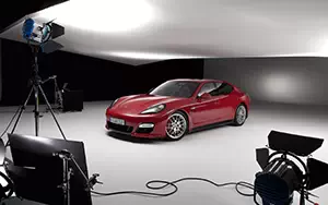   Porsche Panamera GTS - 2012