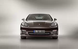   Porsche Panamera Platinum Edition - 2012
