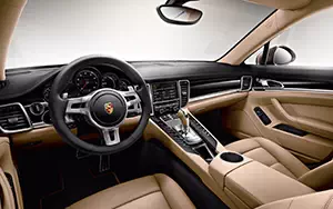   Porsche Panamera Platinum Edition - 2012