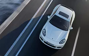   Porsche Panamera S E-Hybrid - 2013