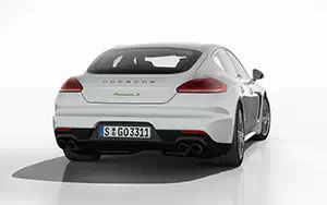   Porsche Panamera S E-Hybrid - 2013