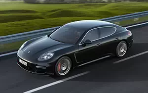   Porsche Panamera Turbo - 2013