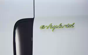   Porsche Panamera 4 E-Hybrid - 2016