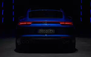   Porsche Panamera 4S - 2016