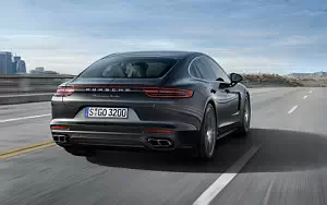   Porsche Panamera Turbo - 2016