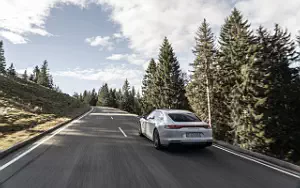   Porsche Panamera Turbo S E-Hybrid (Carrara White Metallic) - 2020