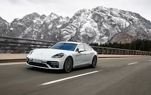   Porsche Panamera Turbo S E-Hybrid (Carrara White Metallic) - 2020