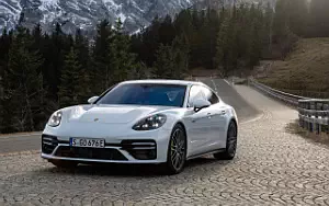   Porsche Panamera Turbo S E-Hybrid (Carrara White Metallic) - 2020