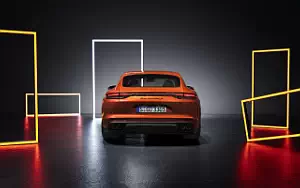   Porsche Panamera Turbo S - 2020