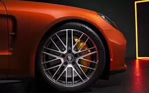   Porsche Panamera Turbo S - 2020