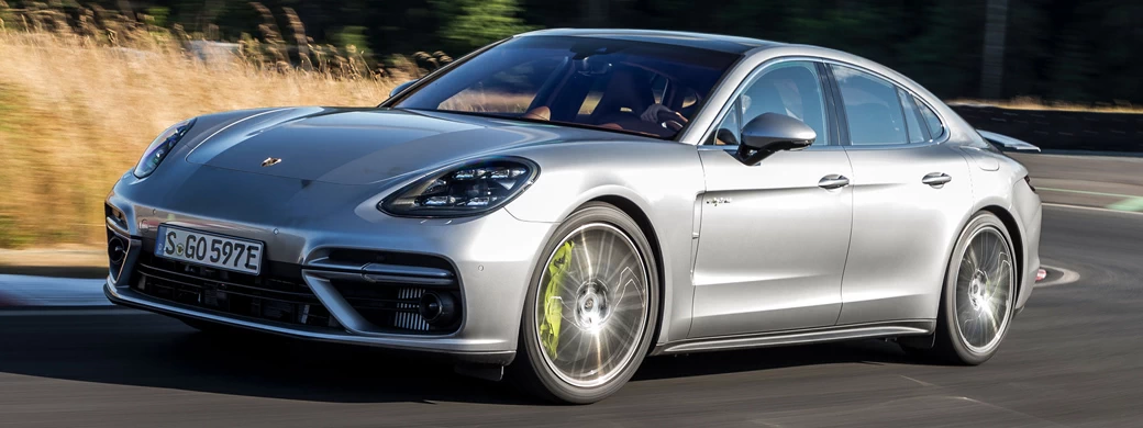   Porsche Panamera Turbo S E-Hybrid - 2017 - Car wallpapers