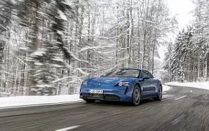  Porsche Taycan (Neptune Blue) - 2021