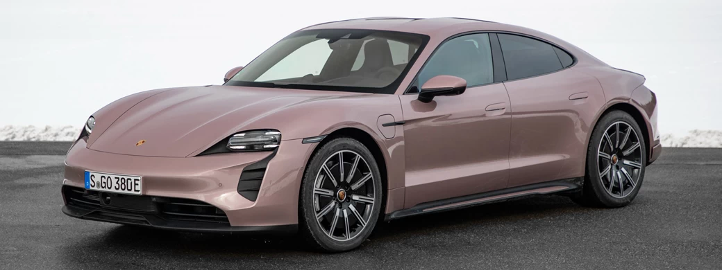   Porsche Taycan (Frozen Berry Metallic) - 2021 - Car wallpapers