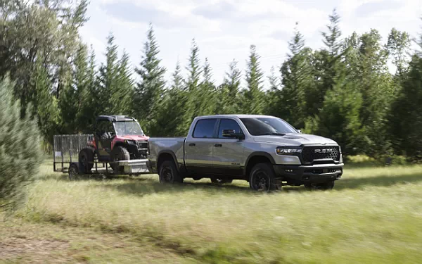 ���� ���������� Ram 1500 Rebel (Billet Silver Metallic/Diamond Black) - 2024