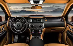   Rolls-Royce Cullinan - 2018