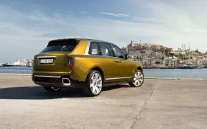   Rolls-Royce Cullinan Disruptor - 2024