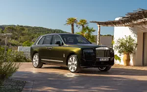  Rolls-Royce Cullinan Luxurian - 2024