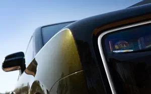   Rolls-Royce Cullinan Luxurian - 2024