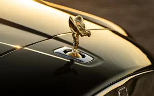   Rolls-Royce Cullinan Luxurian - 2024