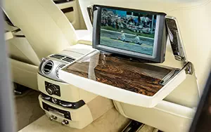   Rolls-Royce Ghost Extended Wheelbase UK-spec - 2014