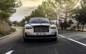   Rolls-Royce Black Badge Ghost Aesthete - 2025