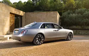   Rolls-Royce Ghost Extended (Witterings Blue and Silver) - 2025