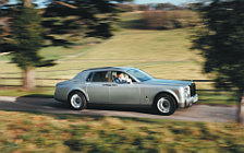   Rolls-Royce Phantom - 2002