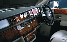   Rolls-Royce Phantom - 2002