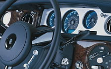   Rolls-Royce Phantom - 2002