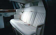   Rolls-Royce Phantom - 2002
