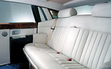  Rolls-Royce Phantom - 2003