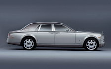   Rolls-Royce Phantom - 2004