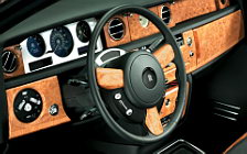   Rolls-Royce Phantom - 2004