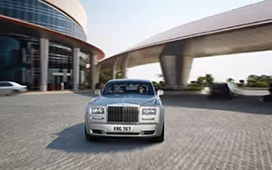   Rolls-Royce Phantom - 2012