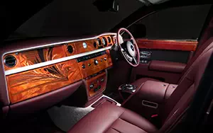   Rolls-Royce Phantom Pinnacle Travel - 2014