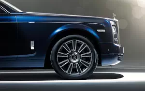   Rolls-Royce Phantom Limelight Collection - 2015