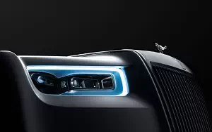   Rolls-Royce Phantom - 2017